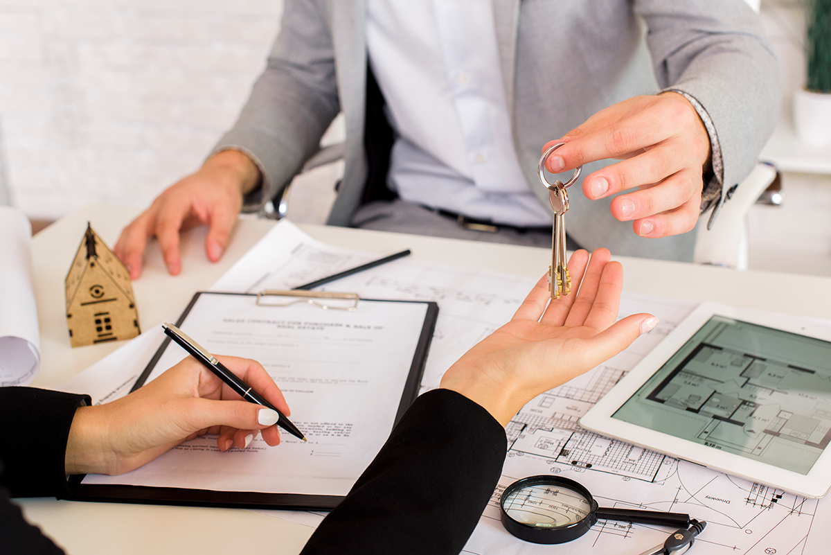 ¿Qué hace una inmobiliaria y por qué necesitas una?