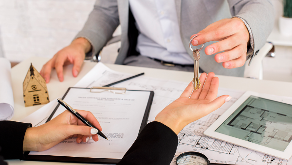 ¿Qué hace una inmobiliaria y por qué necesitas una?